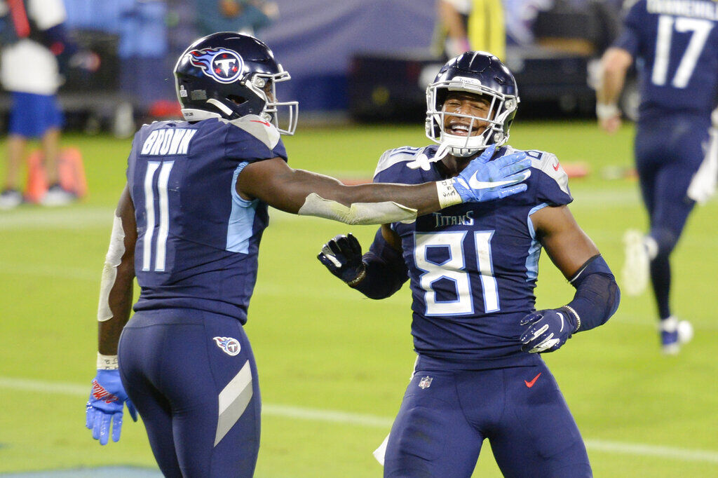 APTOPIX Bills Titans Football
